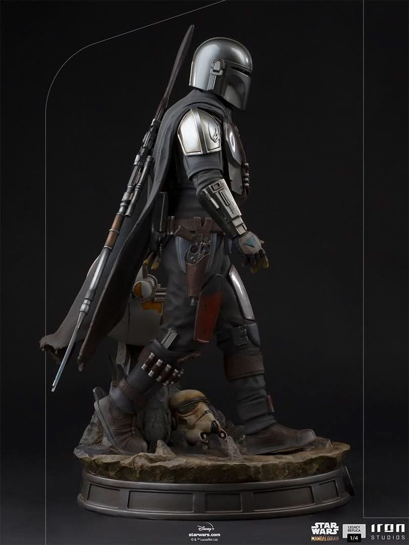 Statue The Mandalorian und The Child – Star Wars: The Mandalorian – Legacy Replica 1/4