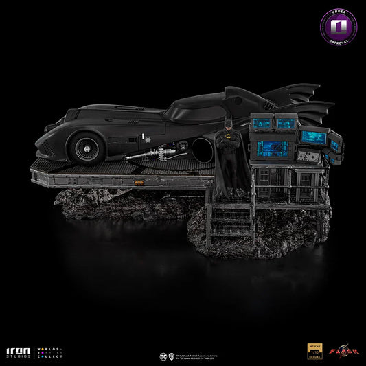 Batmobile - ArtScale Deluxe 1/10 Statymette - The Flash