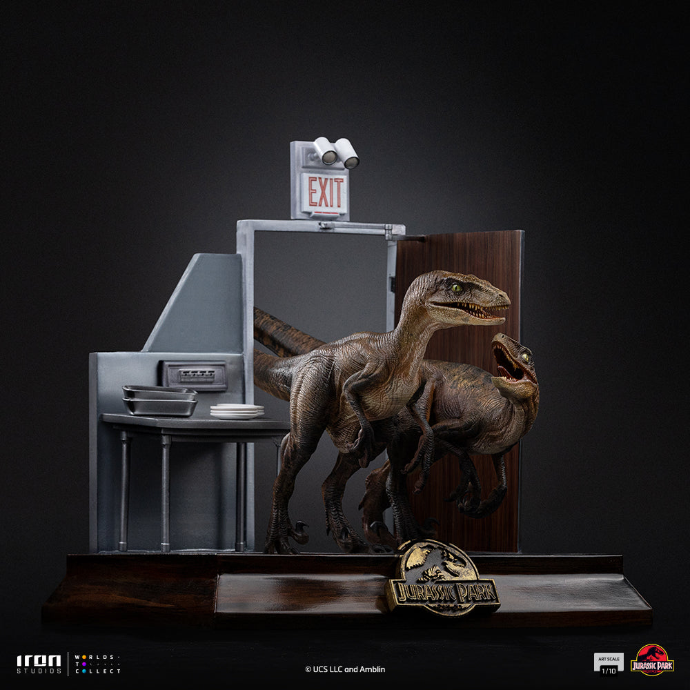 Statue Raptors an der Küchentür – Jurassic Park – Art Scale 1/10 – Jurassic World