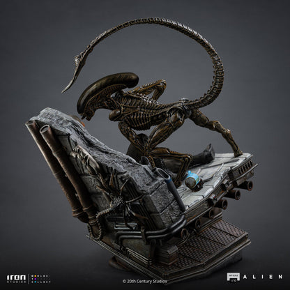 Statue Ellen Ripley and Dog Alien - Alien 3 - Art Scale 1/10 - Predator