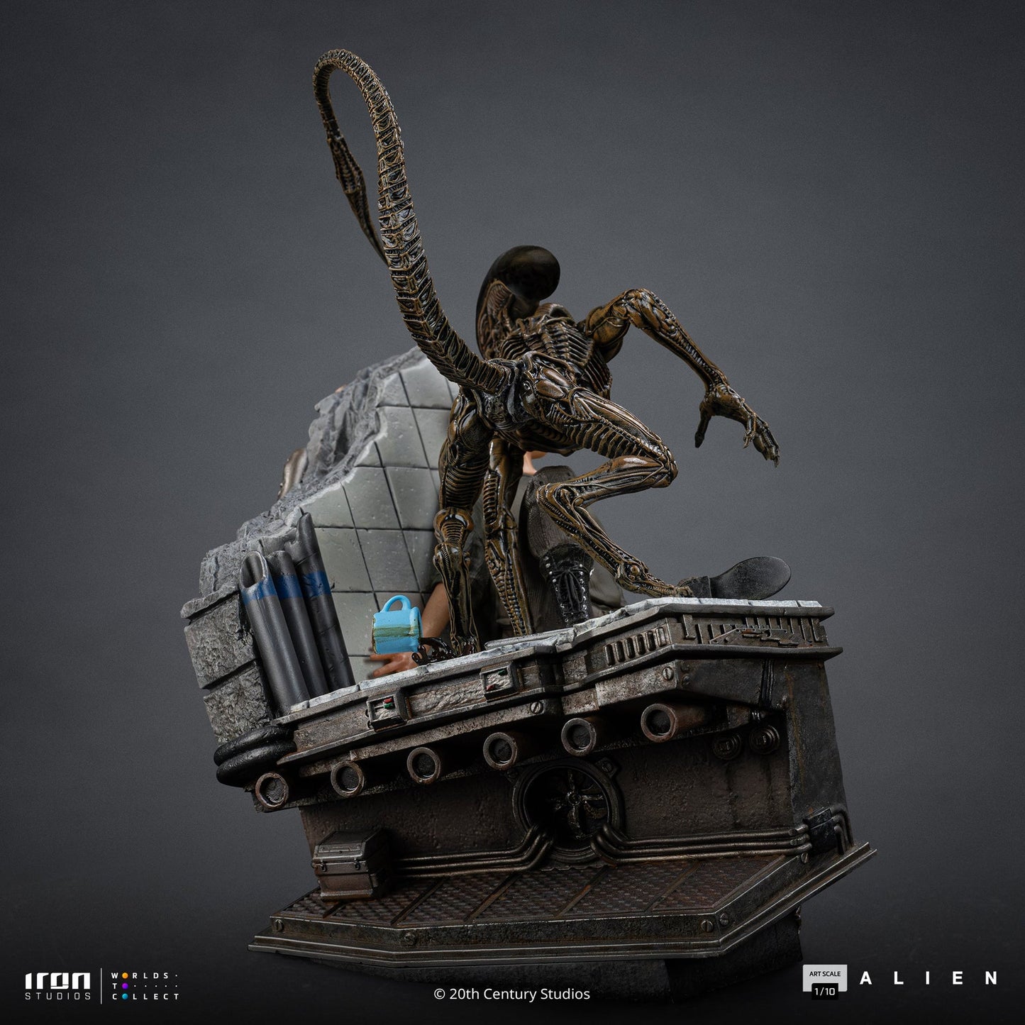 Statue Ellen Ripley and Dog Alien - Alien 3 - Art Scale 1/10 - Predator