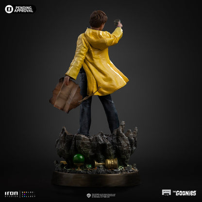 Mikey Walsh Statue - The Goonies - Art Scale 1/10