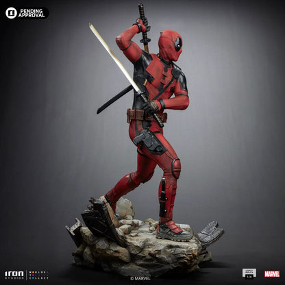 Deadpool Statue - Deadpool & Wolverine - Legacy Replica 1/4