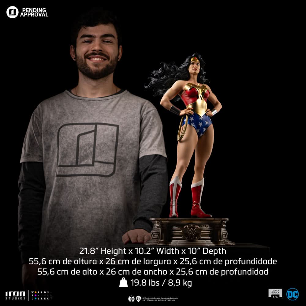 Wonder Woman Statue - DC Trinity - Legacy Replica 1/4 - DC Comics