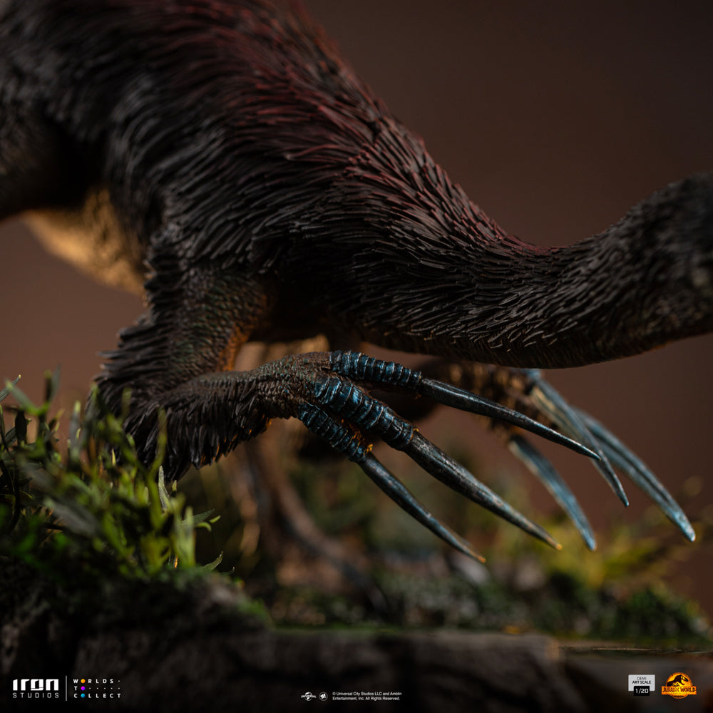 Therizinosaurus Statue - Jurassic World: Dominion - Half Scale 1/20