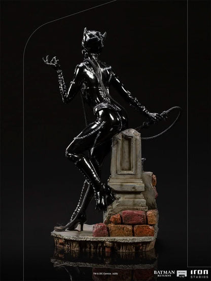 Catwoman Statue - Batman Returns - Art Scale 1/10 - DC Comics