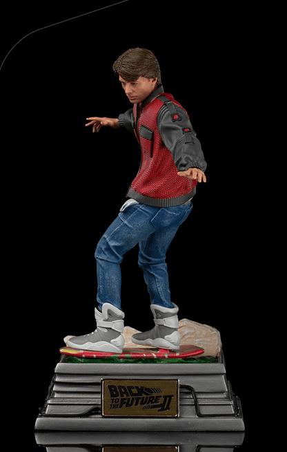 Statue Marty McFly auf Hoverboard - Zurück in die Zukunft - Art Scale 1/10