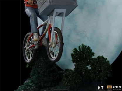 Statue E.T. & Elliot Deluxe - E.T. Der Außerirdische - Art Scale 1/10