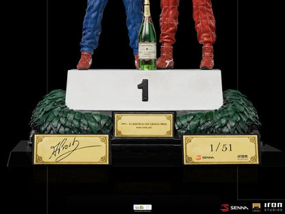 Statue Ayrton Senna und Alain Prost Deluxe Signed by Alain Prost Version - The Last Podium - Art Scale 1/10