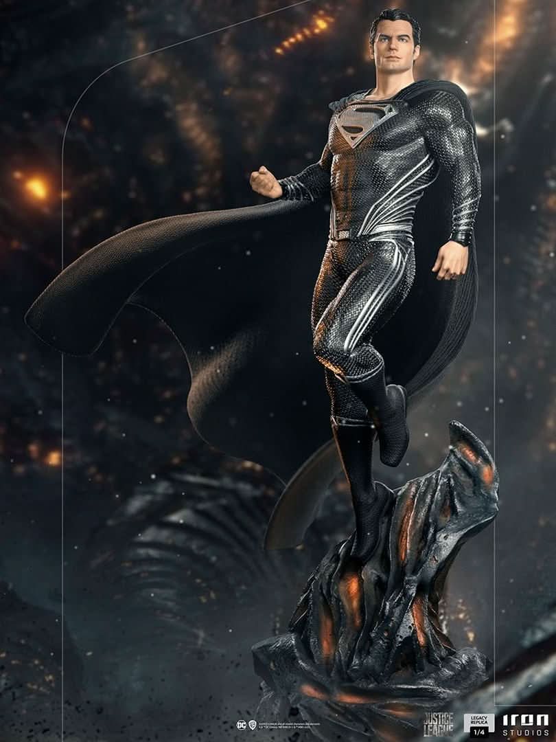 Superman Black Suit Statue - Zack Snyder's Justice League - Legacy Replik 1/4