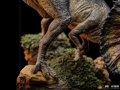 Dilophosaurus Statue - Jurassic World - Art Scale 1/10