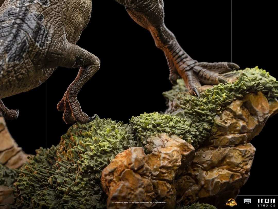 Dilophosaurus Statue - Jurassic World - Art Scale 1/10