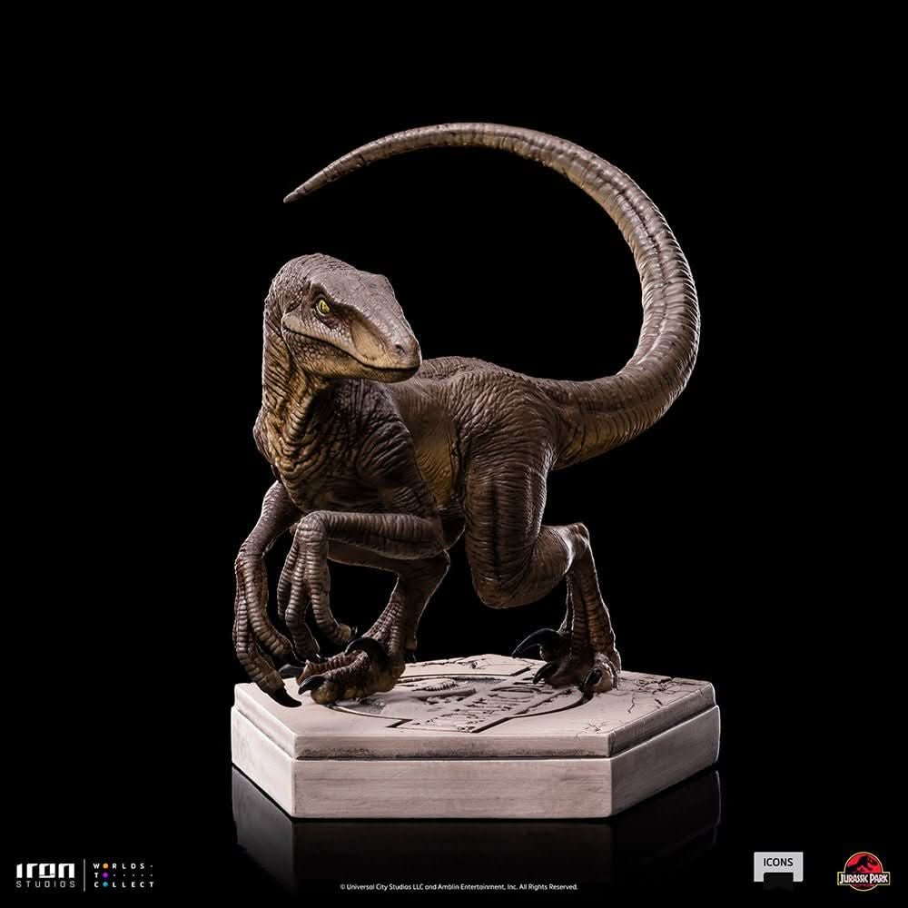 Velociraptor C Statue - Jurassic Park - Icons - Jurassic World