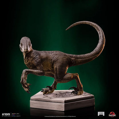 Velociraptor C Statue - Jurassic Park - Icons - Jurassic World