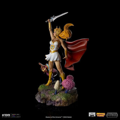 She-Ra Statue - Masters of the Universe - Art Scale 1/10