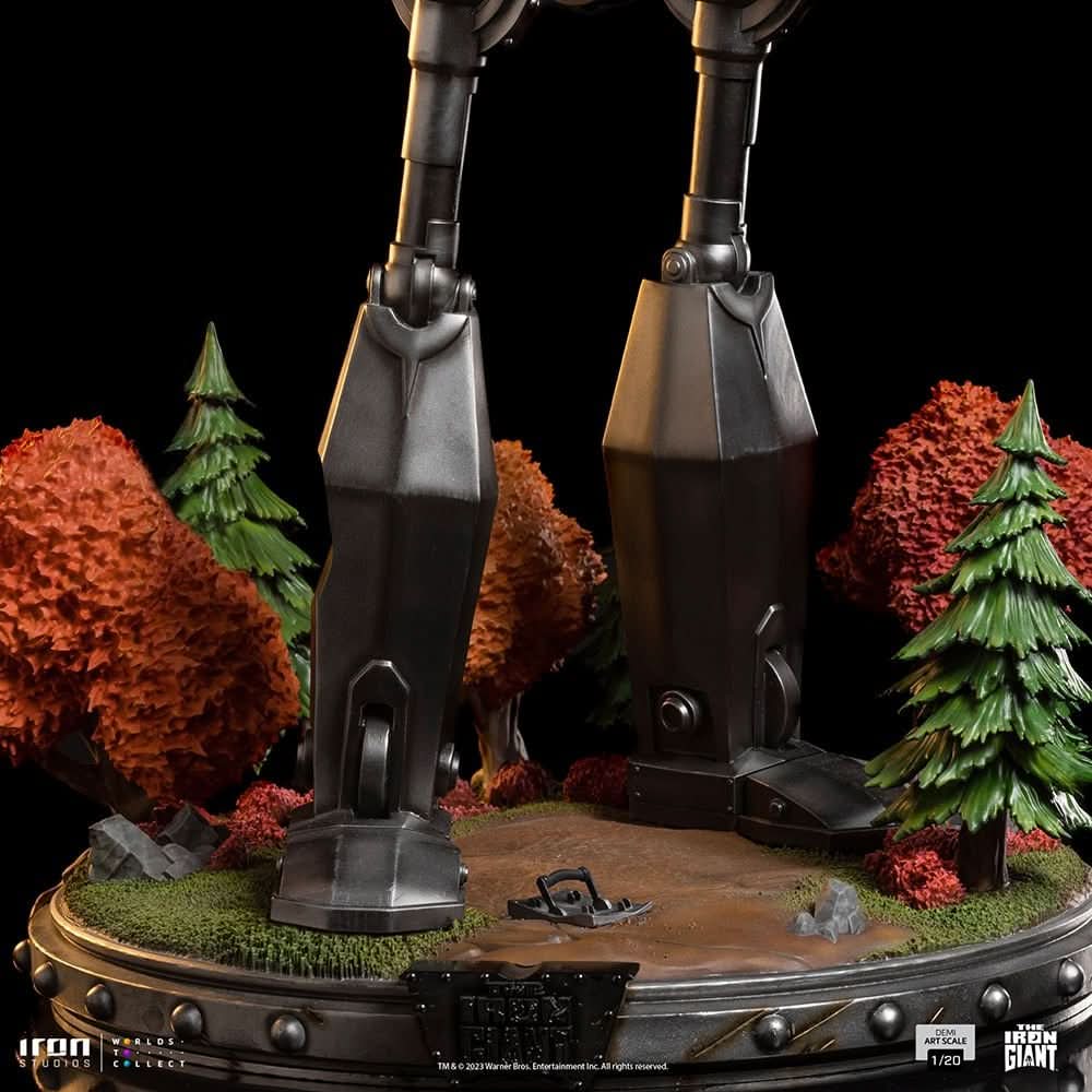 Statue Iron Giant und Hogarth Hughes - Der Gigant aus dem All - Maßstab 1:20 - Alien