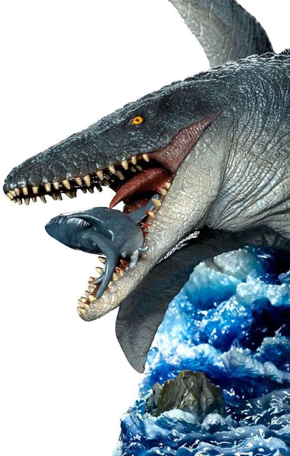 Mosasaurus-Statue - Jurassic World - Icons