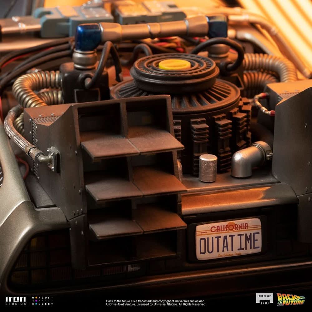 Delorean Statue - Back to the Future - Art Scale 1/10