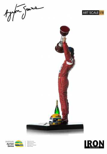 Statue Ayrton Senna 1988 Großer Preis von Japan – Kunstmaßstab 1:10