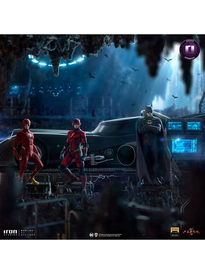 Batmobile - ArtScale Deluxe 1/10 Statymette - The Flash