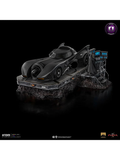 Batmobile - ArtScale Deluxe 1/10 Statymette - The Flash