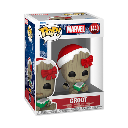 Groot with Gift (Holiday) - PRE-ORDER* 