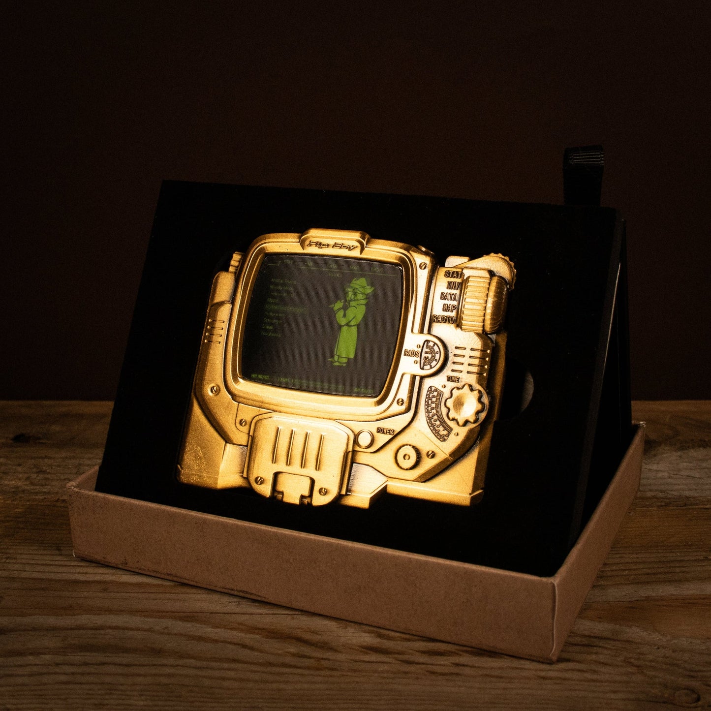 Objet collector Fallout - Pip-Boy Lenticular Ingot – Mysterious Stranger VariantLObjet collector Fallout - Pip-Boy Lenticular Ingot – Mysterious Stranger VariantiObjet collector Fallout - Pip-Boy Lenticular Ingot – Mysterious Stranger VariantnObjet collector Fallout - Pip-Boy Lenticular Ingot – Mysterious Stranger VariantgObjet collector Fallout - Pip-Boy Lenticular Ingot – Mysterious Stranger VariantoObjet collector Fallout - Pip-Boy Lenticular Ingot – Mysterious Stranger VarianttObjet collector Fallout - 
