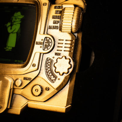 Objet collector Fallout - Pip-Boy Lenticular Ingot – Mysterious Stranger VariantLObjet collector Fallout - Pip-Boy Lenticular Ingot – Mysterious Stranger VariantiObjet collector Fallout - Pip-Boy Lenticular Ingot – Mysterious Stranger VariantnObjet collector Fallout - Pip-Boy Lenticular Ingot – Mysterious Stranger VariantgObjet collector Fallout - Pip-Boy Lenticular Ingot – Mysterious Stranger VariantoObjet collector Fallout - Pip-Boy Lenticular Ingot – Mysterious Stranger VarianttObjet collector Fallout - 