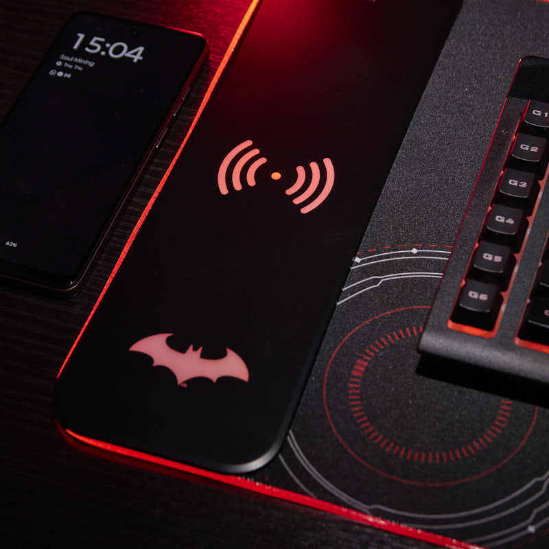 Riesige Spielmatte und Handy-Ladegerät – Batman Arkham
