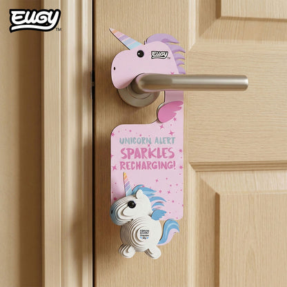 Maquette 3D EUGY D069 Accroche-porte Licorne Ciel – mise en scène