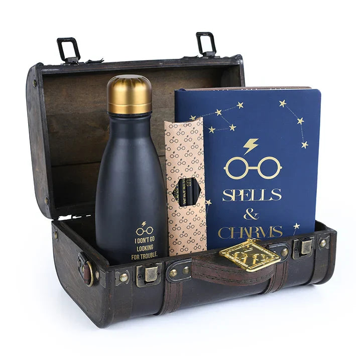 Harry Potter Gift Set - Trouble Finds Me Suitcase