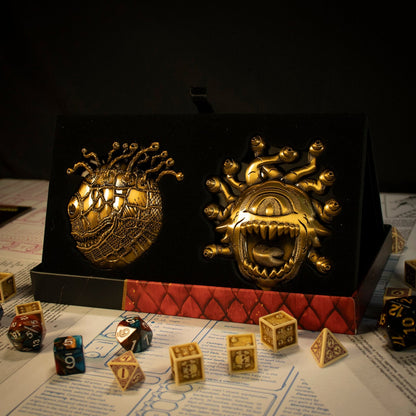 Set de médaillons collector Dungeons & Dragons - 50th Anniversary Beholder TwinSSet de médaillons collector Dungeons & Dragons - 50th Anniversary Beholder TwineSet de médaillons collector Dungeons & Dragons - 50th Anniversary Beholder TwintSet de médaillons collector Dungeons & Dragons - 50th Anniversary Beholder Twin Set de médaillons collector Dungeons & Dragons - 50th Anniversary Beholder TwindSet de médaillons collector Dungeons & Dragons - 50th Anniversary Beholder TwineSet de médaillons collector Dung