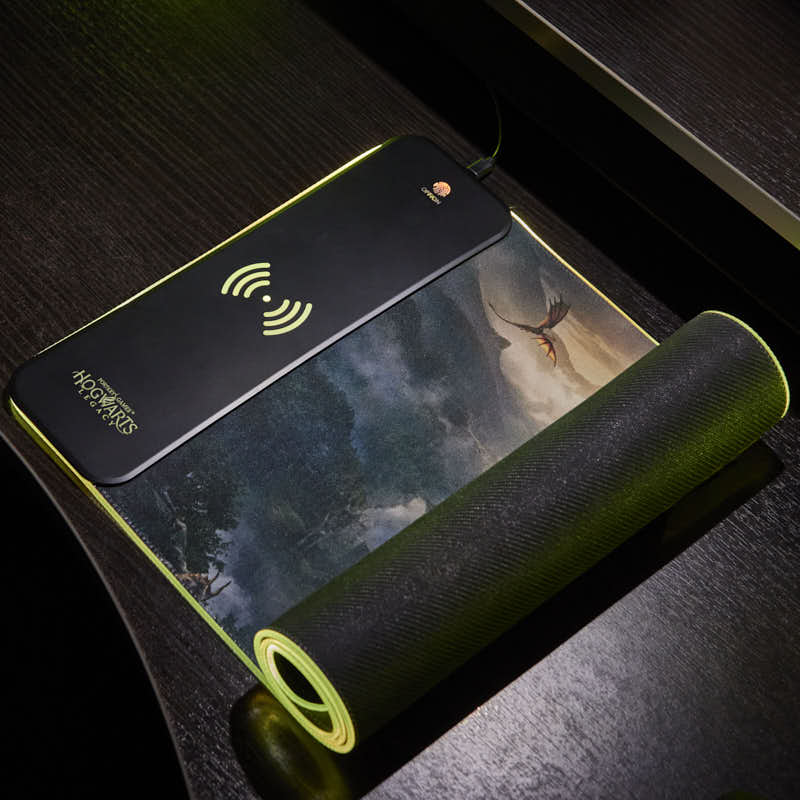 Hogwarts Legacy – Übergroße Gaming-Matte & Mobiles Ladegerät