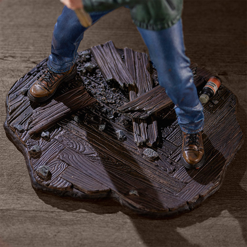 Silent Hill 2 James Sunderland Statue