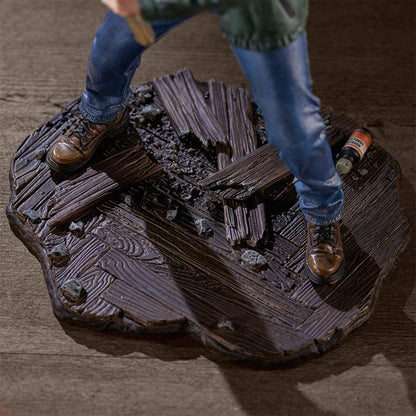 Silent Hill 2 James Sunderland Statue