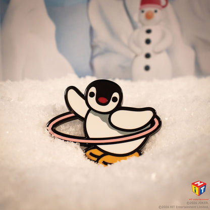Display de 12 blind boxes Pingu - pin’s mystère - mise en situation 5