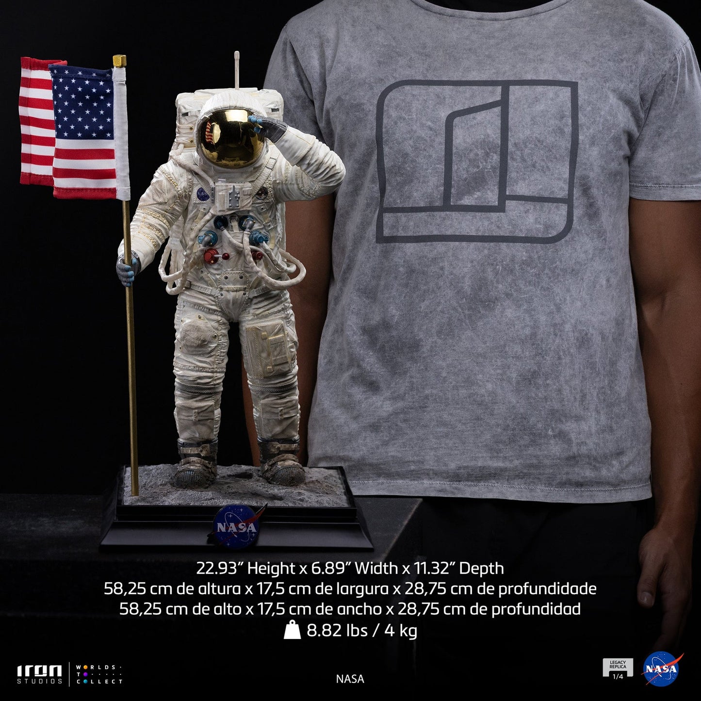 Apollo 11 Astronaut Statue - Nasa - Legacy Replica 1/4