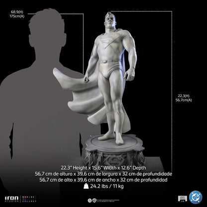 Superman Statue (Marble Version) - DC Trinity - Legacy Replica 1/4 - DC Comics