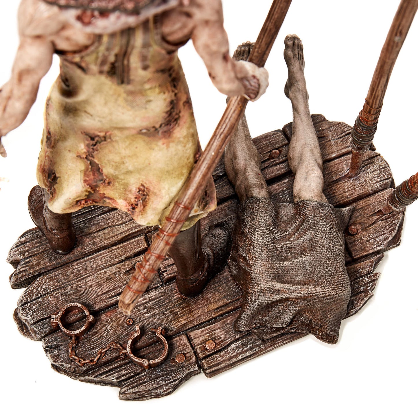 Red Pyramid Thing statuette - Limited Edition