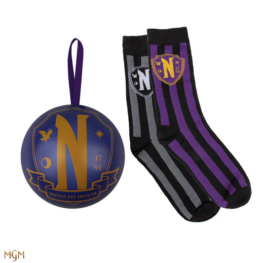 Weihnachtskapsel Nevermore Academy Socken