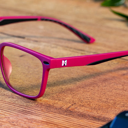 Numskull eSports Kids Gaming-Brille mit Blaulichtfilter, Rosa/Blau