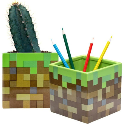 Minecraft Plant and Pen Pot - Grass Block