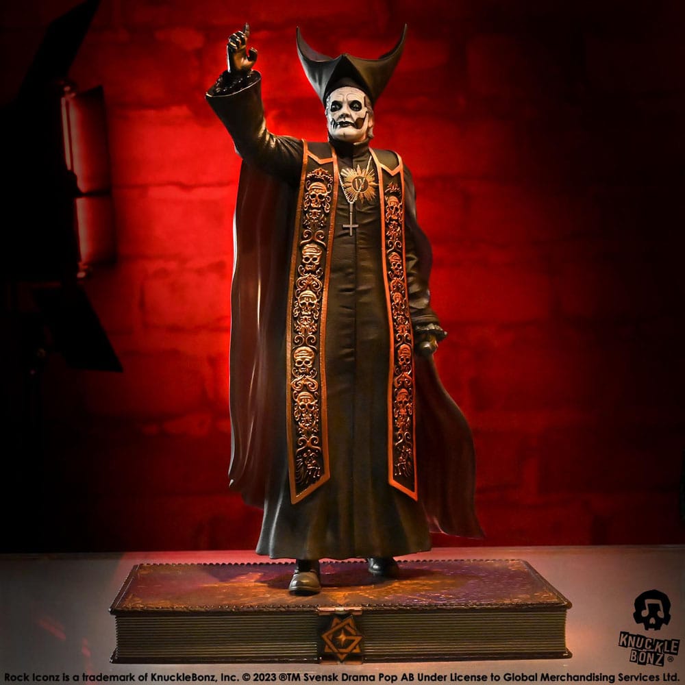 Papa Emeritus IV Statuette (Schwarze Roben) - Rock Iconz 