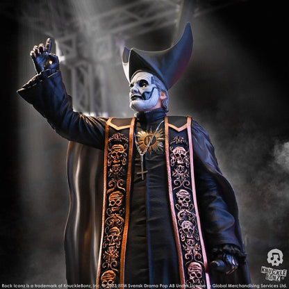 Papa Emeritus IV Statuette (Schwarze Roben) - Rock Iconz 