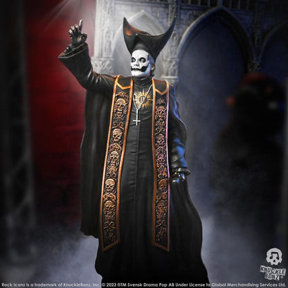 Papa Emeritus IV Statuette (Schwarze Roben) - Rock Iconz 